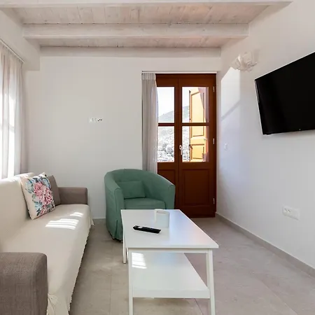 Megisti Breeze 3*