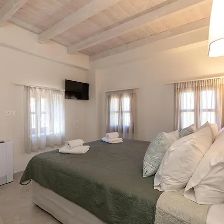 Aparthotel Megisti Breeze 3*